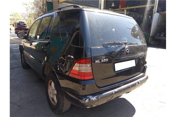 mercedes-benz clase m (bm 164) del año 2000