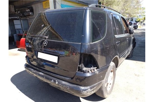 mercedes-benz clase m (bm 164) del año 2000