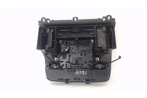 Recambio de consola para mercedes-benz vito / mixto furgón (w639) 109 cdi referencia OEM IAM A2205456528  