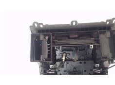 Recambio de consola para mercedes-benz vito / mixto furgón (w639) 109 cdi referencia OEM IAM A2205456528  