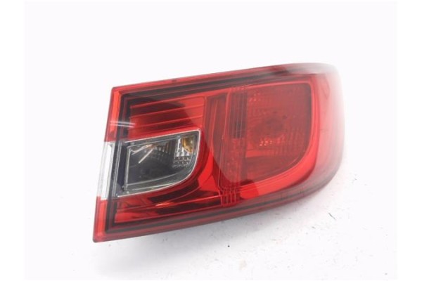 Recambio de piloto trasero derecho para renault clio iv 1.5 business referencia OEM IAM 265502631R  