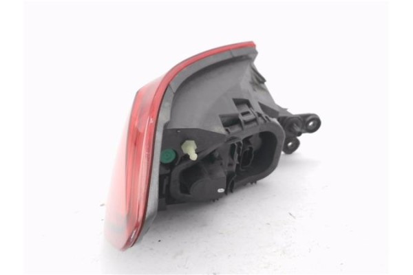 Recambio de piloto trasero derecho para renault clio iv 1.5 business referencia OEM IAM 265502631R  