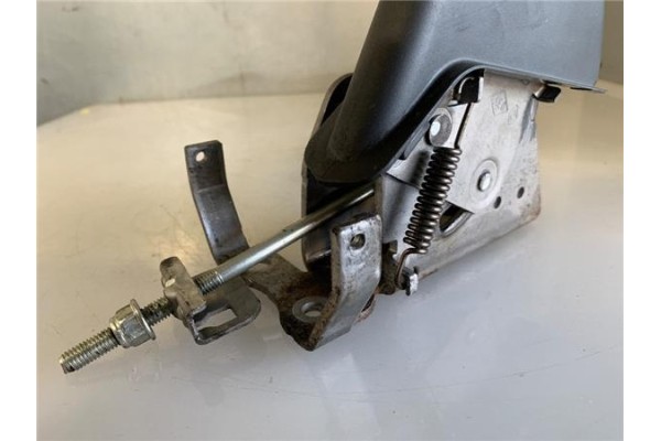 Recambio de palanca freno de mano para renault clio iv 1.5 business referencia OEM IAM 360103828R  