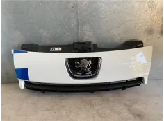 Recambio de rejilla capo para peugeot expert furgón 2.0 furgón l1h1 referencia OEM IAM 1497644077  