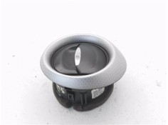 Recambio de rejilla entrada de aire para renault clio iv 1.5 business referencia OEM IAM 08239006  