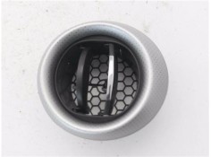 Recambio de rejilla entrada de aire para renault clio iv 1.5 business referencia OEM IAM 08239006  