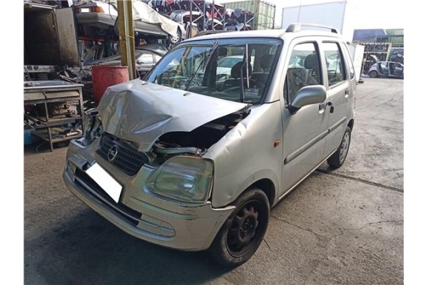 opel agila del año 2001