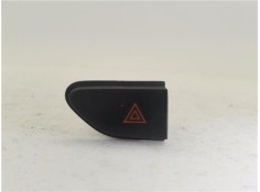 INTERRUPTOR LUCES EMERGENCIA 252907372R 