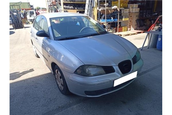 seat ibiza (6l1) del año 2004