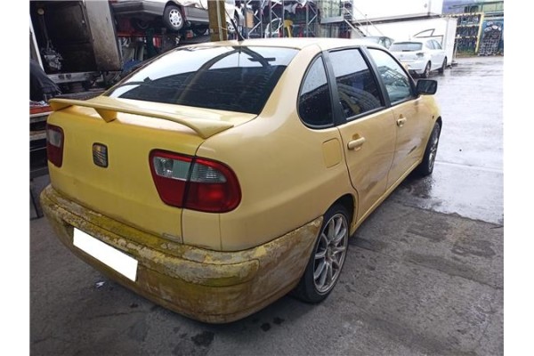 seat cordoba berlina (6k2) del año 2000