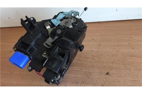 Recambio de cierre electromagnetico delantero derecho para seat altea (5p1) 1.4 reference referencia OEM IAM CM219200043102 3D18