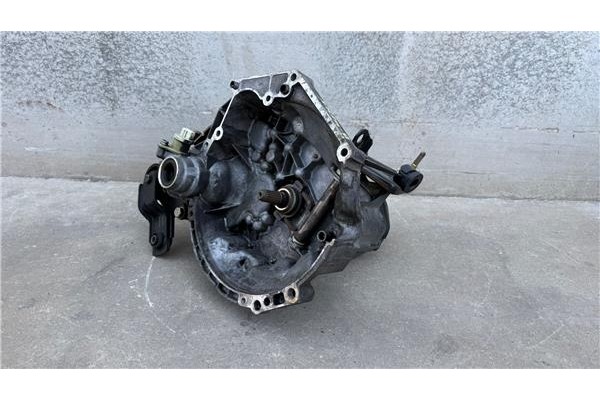 Recambio de caja cambios manual para citroen saxo 1.6 vts 16v referencia OEM IAM 20CD22  