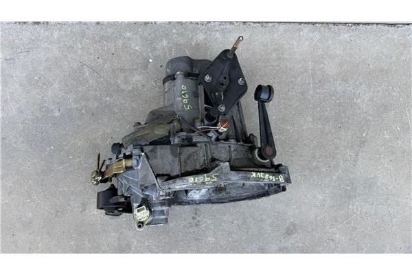 Recambio de caja cambios manual para citroen saxo 1.6 vts 16v referencia OEM IAM 20CD22  