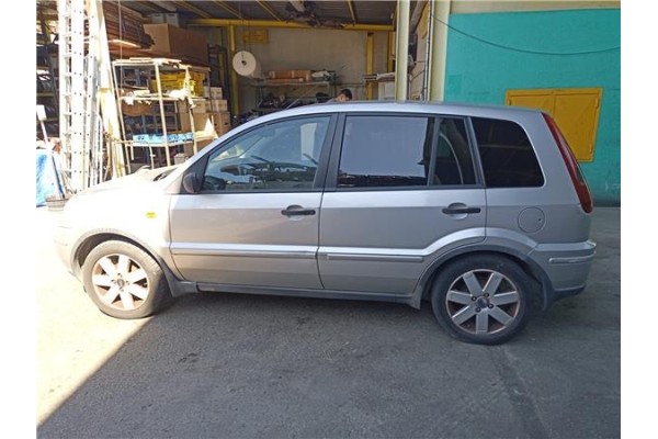 ford fusion (cbk) del año 2004