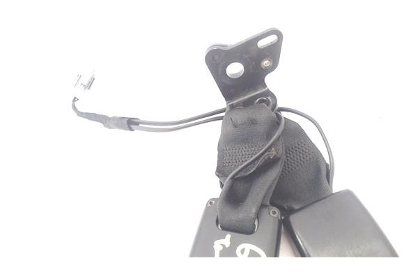 Recambio de anclaje cinturon trasero izquierdo para renault clio iv 1.5 business referencia OEM IAM  2345863 