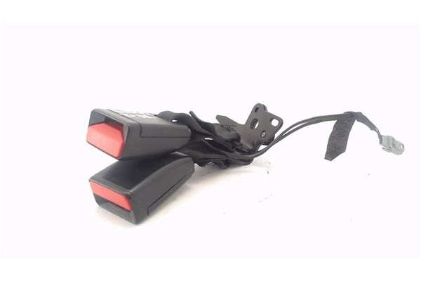 Recambio de anclaje cinturon trasero derecho para renault clio iv 1.5 business referencia OEM IAM 878167711R 2344129 