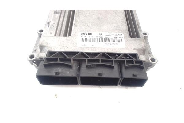 Recambio de centralita para renault clio iv 1.5 business referencia OEM IAM 237102748R 237102747R 