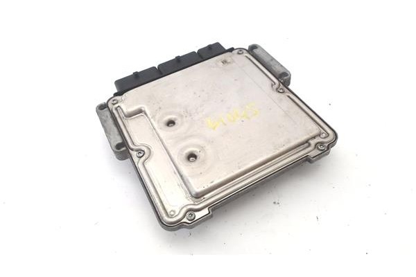 Recambio de centralita para renault clio iv 1.5 business referencia OEM IAM 237102748R 237102747R 