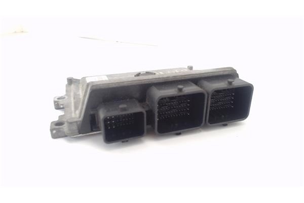 Recambio de centralita para citroen c3 1.2 feel referencia OEM IAM 9817335080 A2C1444260001 