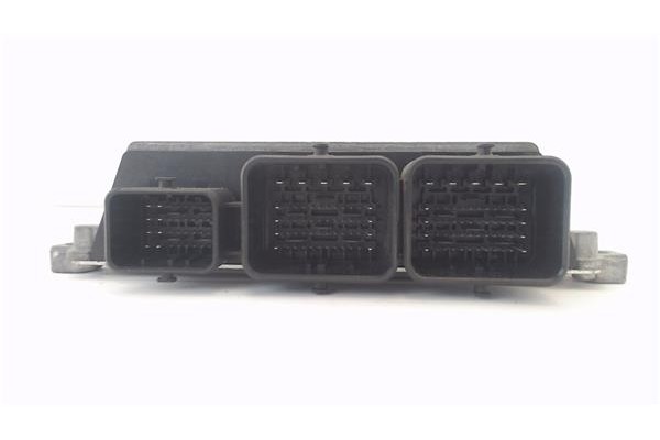 Recambio de centralita para citroen c3 1.2 feel referencia OEM IAM 9817335080 A2C1444260001 