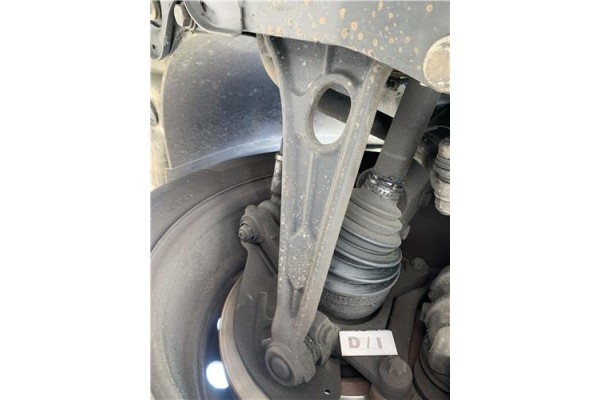 Recambio de brazo suspension delantero izquierdo para peugeot expert furgón 2.0 furgón l1h1 referencia OEM IAM 3520R8  