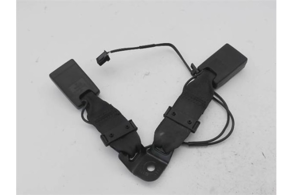 Recambio de anclaje cinturon trasero derecho para opel mokka 1.7 excellence referencia OEM IAM 95352223 G2420 1462 