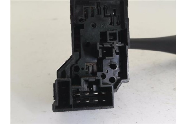 Recambio de mando intermitencia para nissan serena (c23m) 2.3 d referencia OEM IAM   