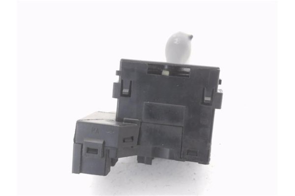 Recambio de mando intermitencia para nissan serena (c23m) 2.3 d referencia OEM IAM   
