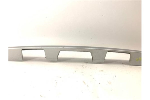 Recambio de moldura porton trasero para peugeot 206 1.4 hdi eco 70 referencia OEM IAM 9648068077 9648068177 
