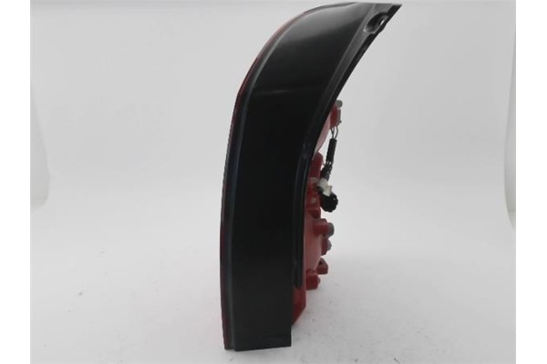 Recambio de piloto trasero izquierdo para hyundai tucson (jm) 2.0 referencia OEM IAM 924012E0  