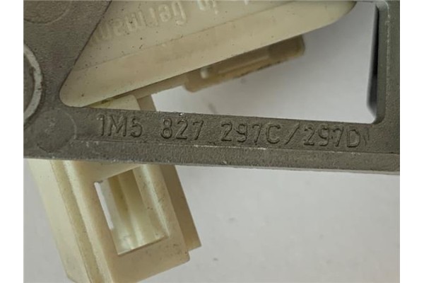 Recambio de bombin porton trasero para seat toledo (1m2) 1.6 referencia OEM IAM   
