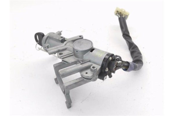 Recambio de clausor para suzuki vitara (se/sf/et) 1.6 (et) referencia OEM IAM 3710460880  