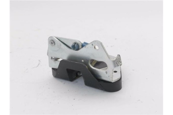 Recambio de cerradura porton para suzuki vitara (se/sf/et) 1.6 (et) referencia OEM IAM 8253060A10  