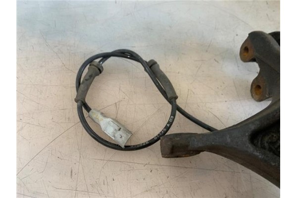 Recambio de mangueta delantero derecha para peugeot 308 1.6 gt referencia OEM IAM 364796  
