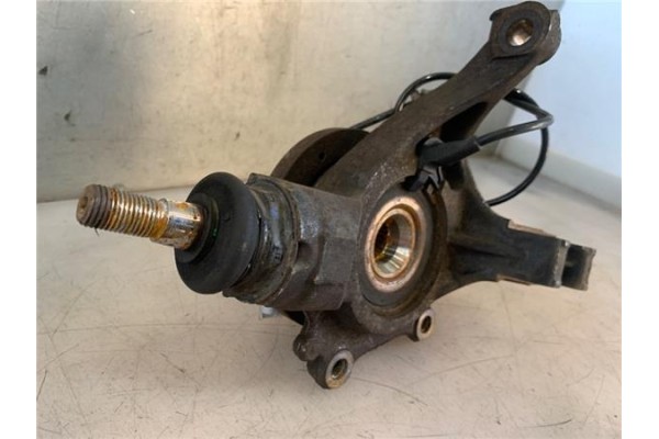 Recambio de mangueta delantero izquierda para peugeot 308 1.6 gt referencia OEM IAM 364696  