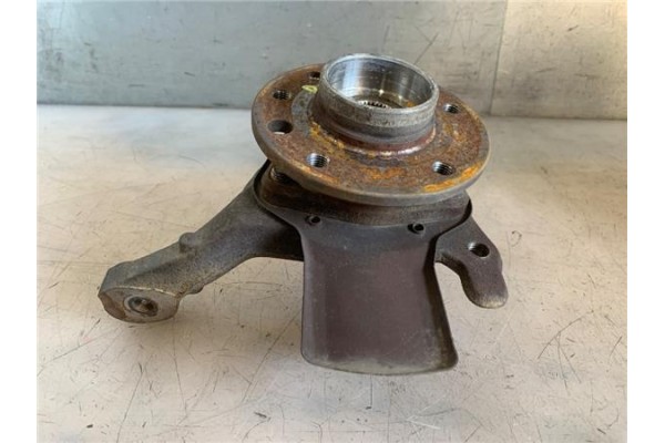 Recambio de mangueta delantero derecha para opel zafira b 1.9 enjoy referencia OEM IAM 13197803  