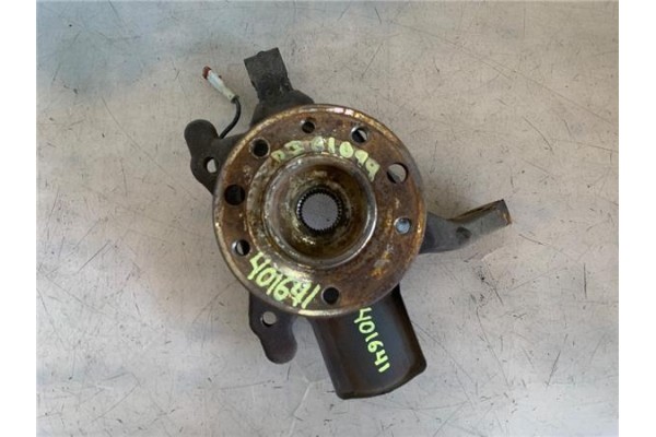 Recambio de mangueta delantero izquierda para opel zafira b 1.9 enjoy referencia OEM IAM 13197802  