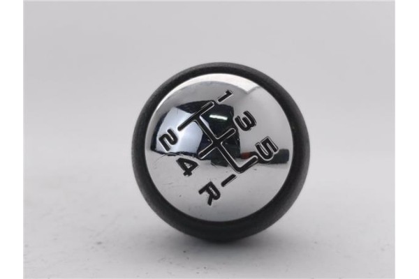 Recambio de pomo palanca cambio para peugeot 207 1.6 hdi referencia OEM IAM 2403CN  