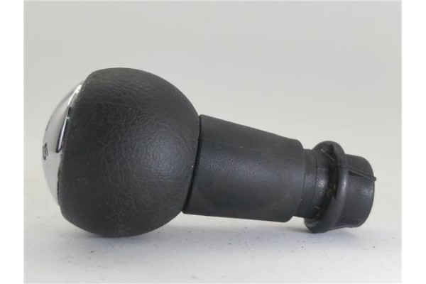 Recambio de pomo palanca cambio para peugeot 207 1.6 hdi referencia OEM IAM 2403CN  