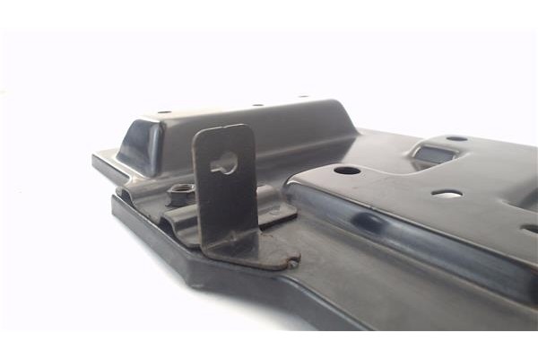 Recambio de soporte bateria para hyundai tucson (jm) 2.0 referencia OEM IAM 371502 371502 