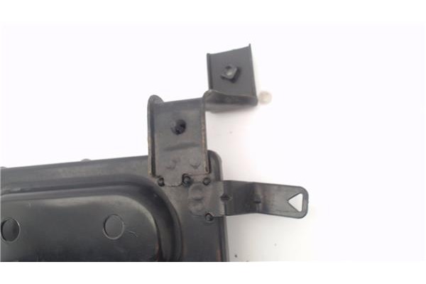 Recambio de soporte bateria para hyundai tucson (jm) 2.0 referencia OEM IAM 371502 371502 