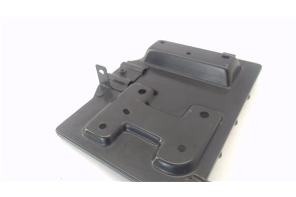 Recambio de soporte bateria para hyundai tucson (jm) 2.0 referencia OEM IAM 371502 371502 