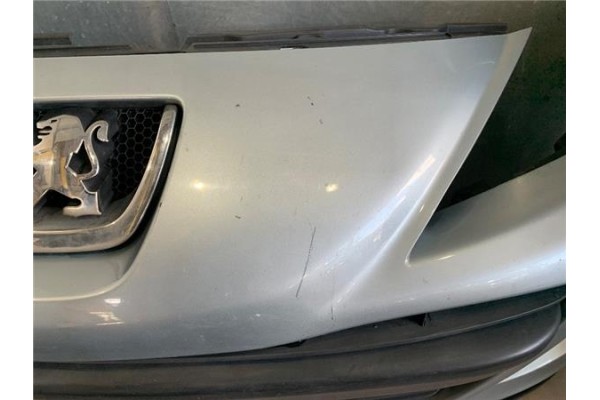 Recambio de paragolpes delantero para peugeot 207 1.6 hdi referencia OEM IAM 7401SN  