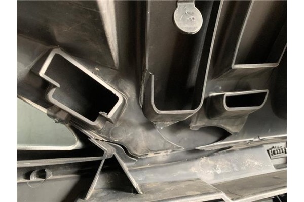 Recambio de paragolpes delantero para peugeot 207 1.6 hdi referencia OEM IAM 7401SN  