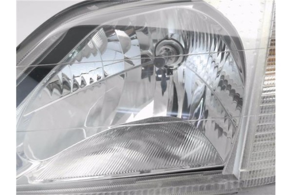 Recambio de faro delantero izquierdo para dacia logan 1 1.4 ambiance referencia OEM IAM 6001546788  