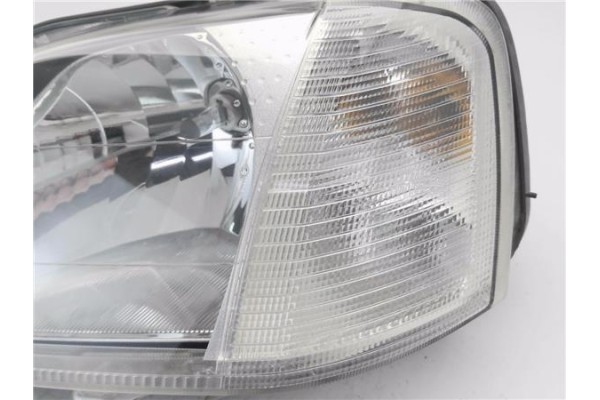 Recambio de faro delantero izquierdo para dacia logan 1 1.4 ambiance referencia OEM IAM 6001546788  
