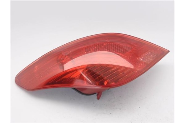 Recambio de piloto trasero izquierdo para peugeot 308 1.6 gt referencia OEM IAM 6350CV  