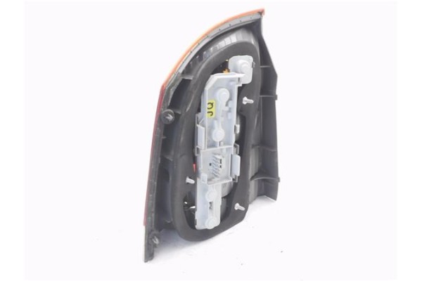 Recambio de piloto trasero derecho para opel vectra c berlina 1.8 16v referencia OEM IAM 93174904  