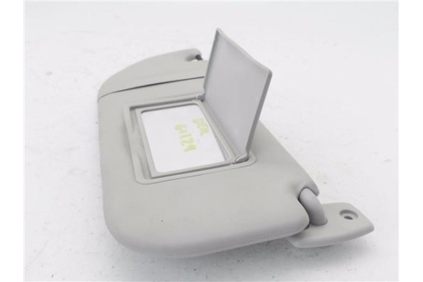 Recambio de parasol derecho para citroen c2 1.1 referencia OEM IAM 8143KL  