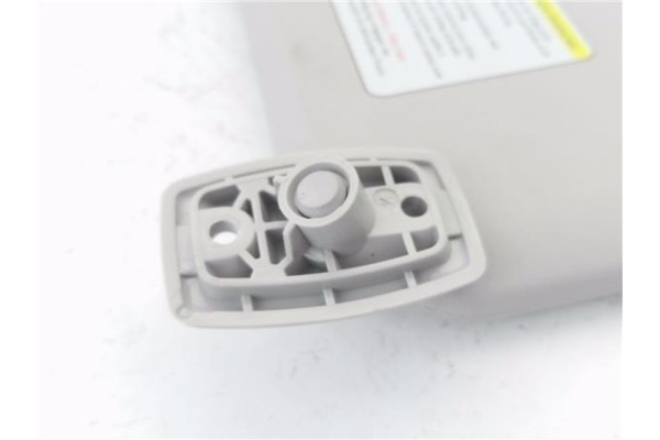 Recambio de parasol derecho para citroen c2 1.1 referencia OEM IAM 8143KL  